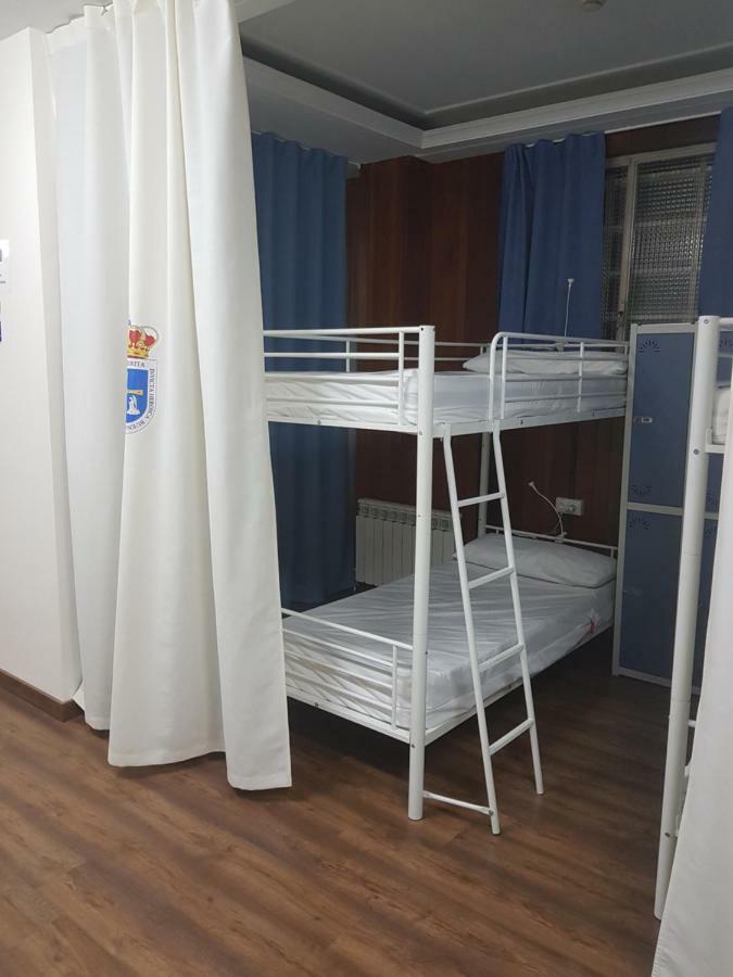 Albergue Turistico La Peregrina Oviedo Ngoại thất bức ảnh